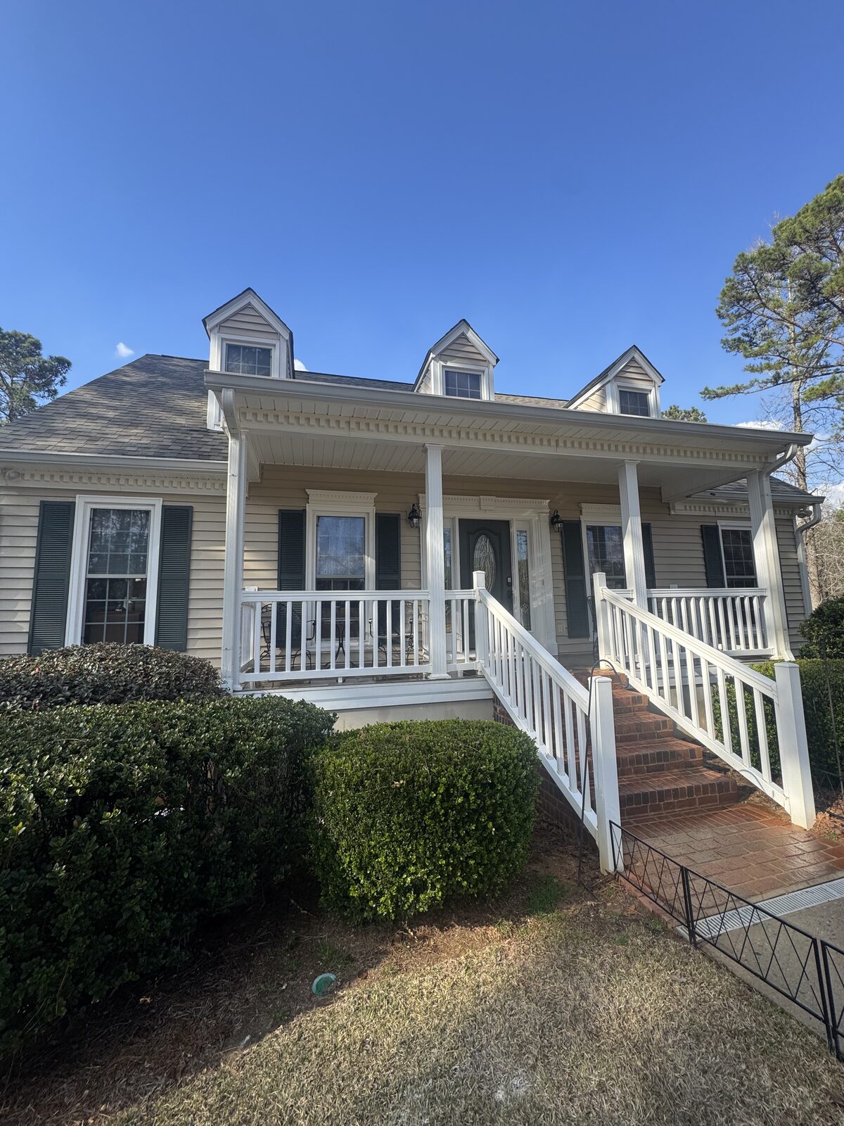 Completed exterior cleaning on Macon area home